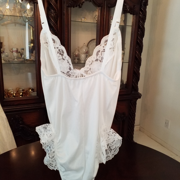 NEW BRIDAL WHITE TEDDIE WITH SEXY SHEER COVER  MED - Picture 5 of 8
